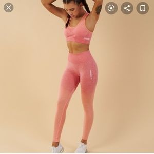 🛑🛑SOLD🛑🛑Gymshark ombre Coral Set